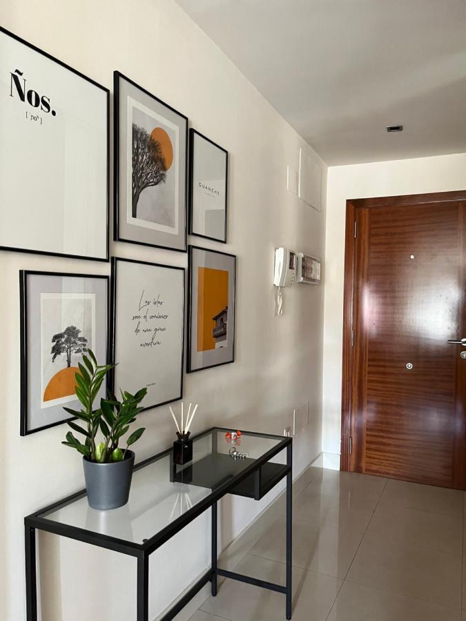 Ohannahome's Maroon Apartamento Las Palmas de Gran Canaria